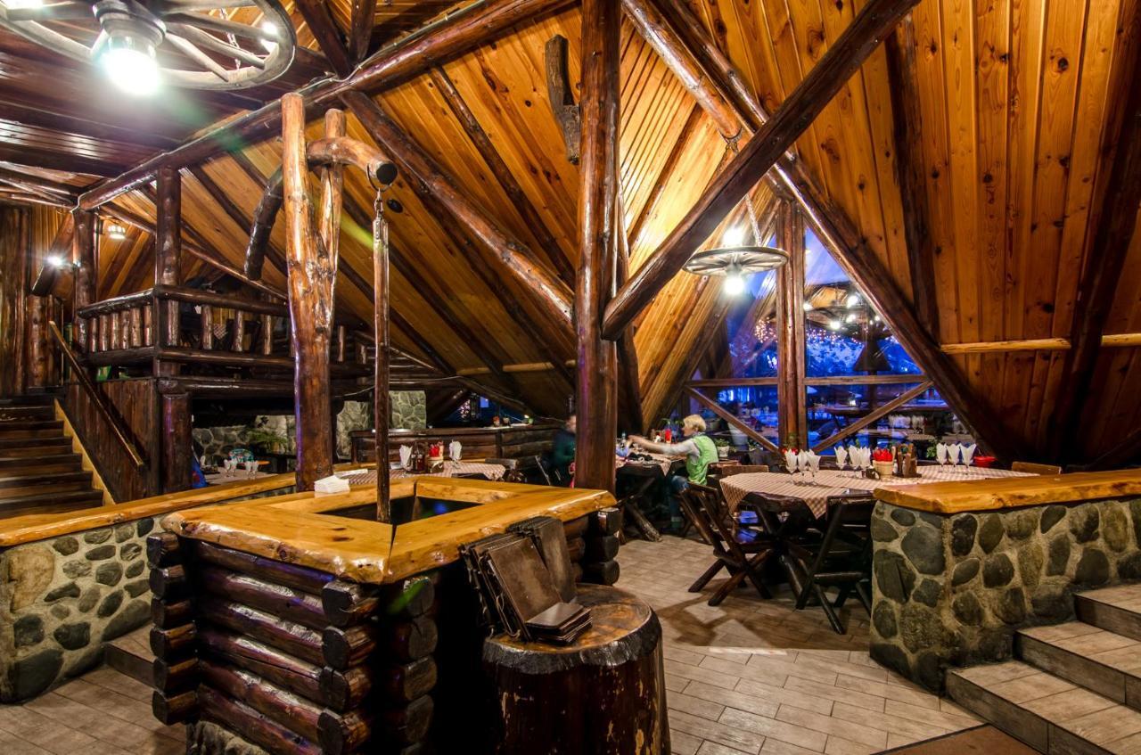 Resort Cheile Gradistei Moieciu Моечу де Жос Екстериор снимка